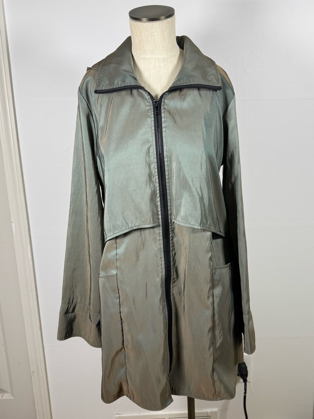 JANSKA Tacoma All Weather Metallic Sage Windbreaker Hooded Jacket Sz S